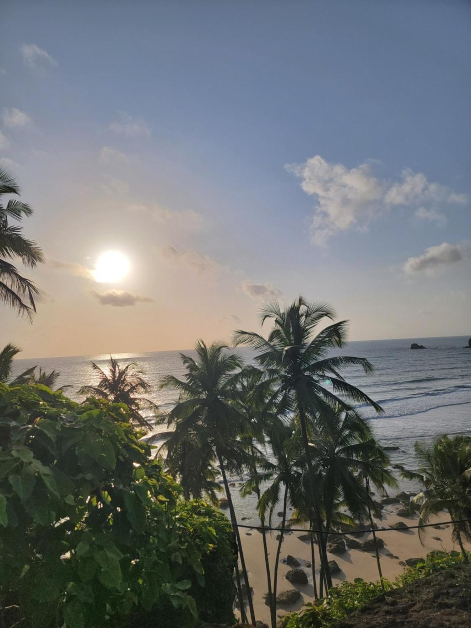 Santana Guest House อากอนดา ภายนอก รูปภาพ